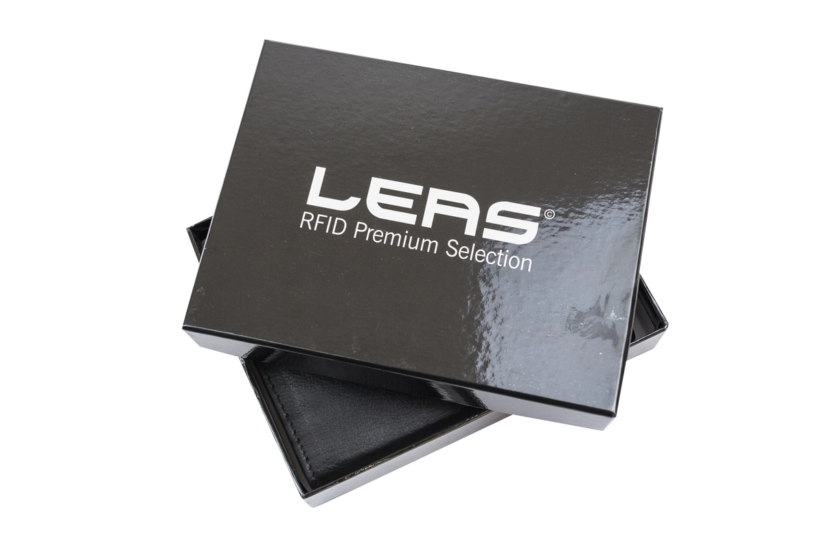 Ausweishülle Kartenmappe  Portmonee LEAS in Echt-Leder schwarz 